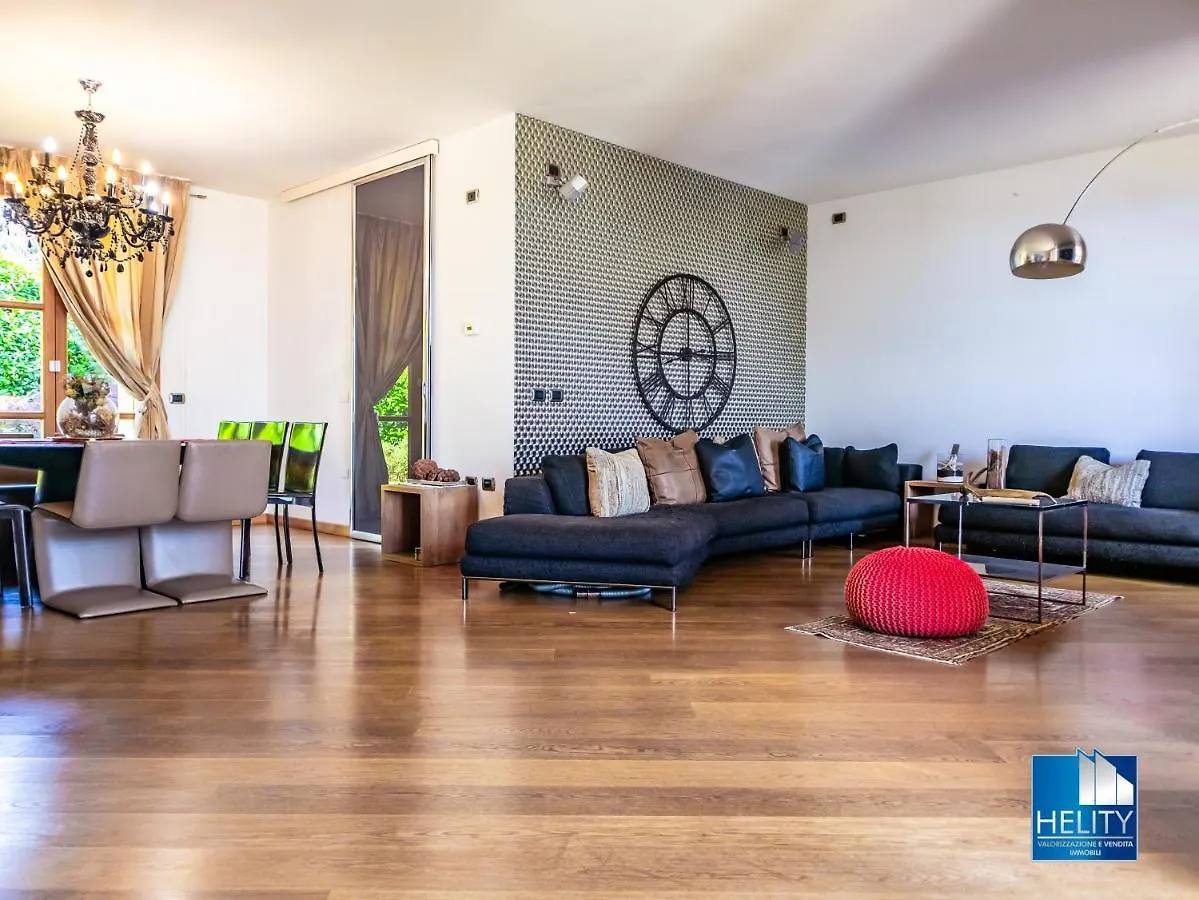 Blissful HavenLuxurious Villa With Pool* * * * * Bologna 0*,  Italien